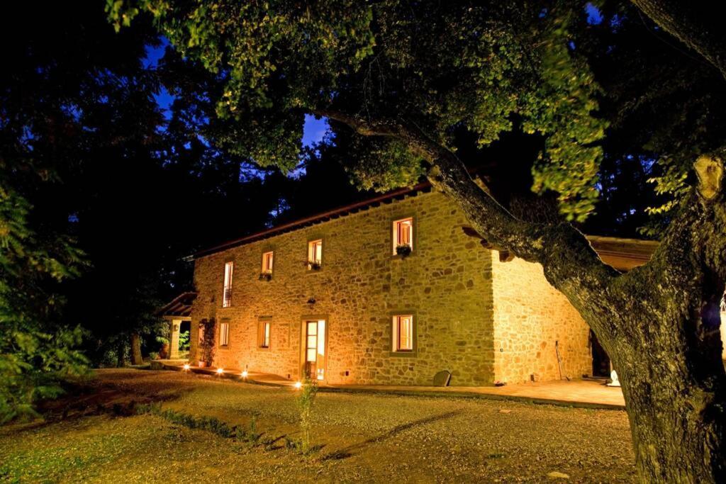 Villa Liz Tuscany, Private Pool, Hot Tub, Property Fenced, Pets Allowed Poppi Eksteriør billede
