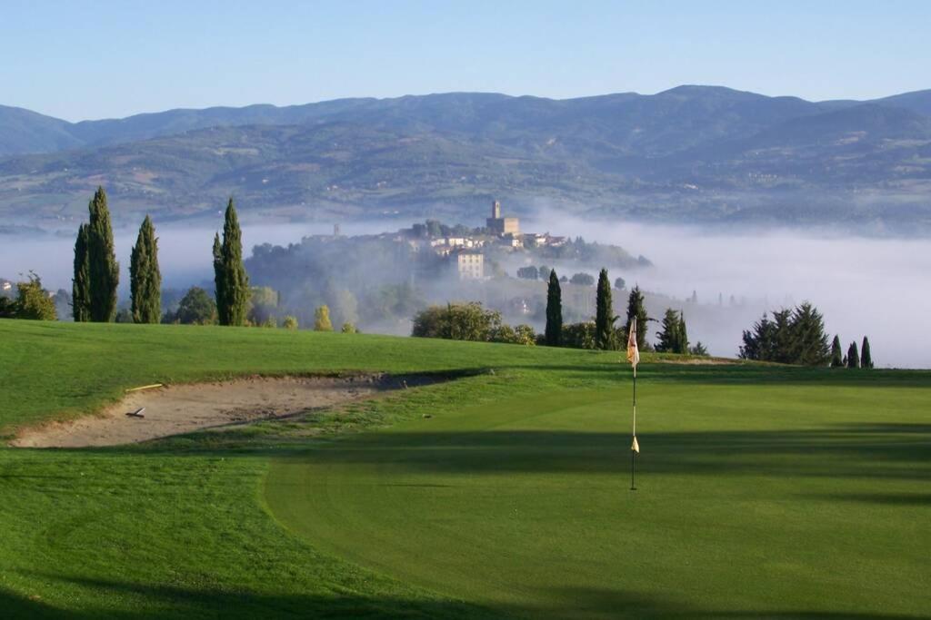 Villa Liz Tuscany, Private Pool, Hot Tub, Property Fenced, Pets Allowed Poppi Eksteriør billede