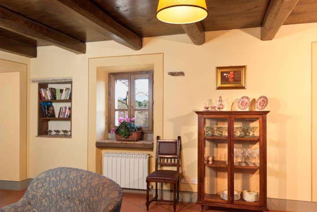 Villa Liz Tuscany, Private Pool, Hot Tub, Property Fenced, Pets Allowed Poppi Eksteriør billede