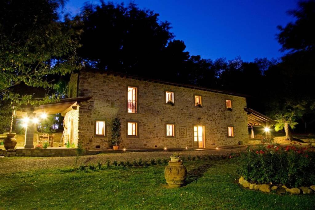 Villa Liz Tuscany, Private Pool, Hot Tub, Property Fenced, Pets Allowed Poppi Eksteriør billede