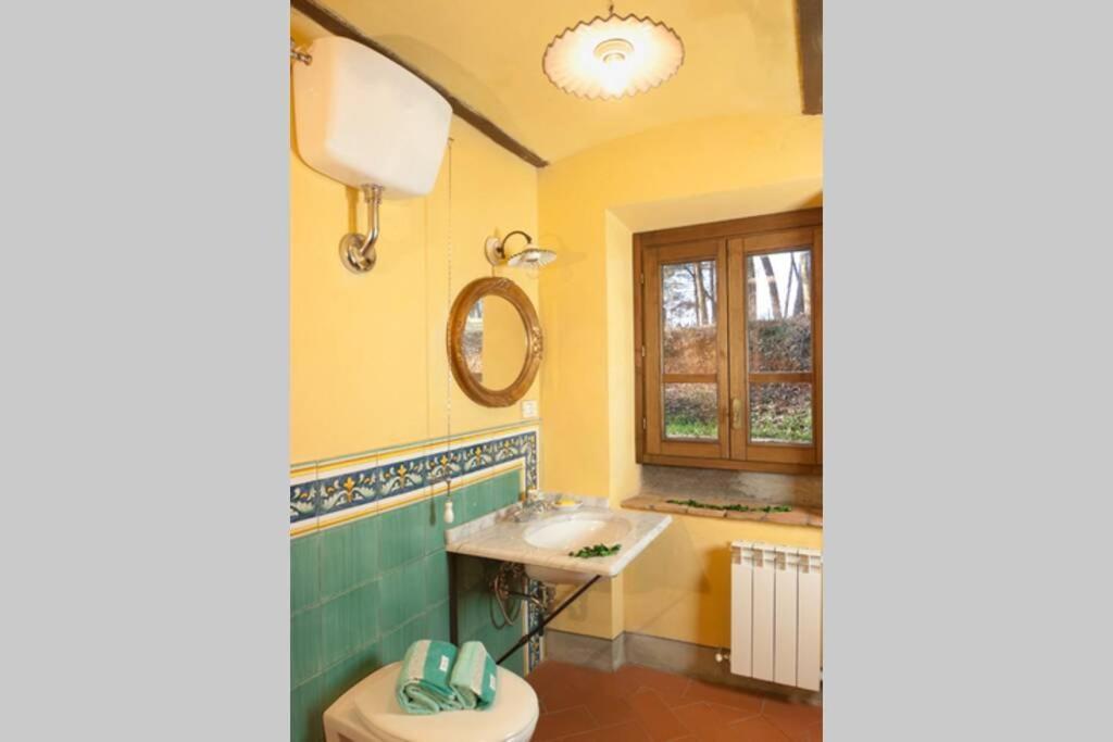 Villa Liz Tuscany, Private Pool, Hot Tub, Property Fenced, Pets Allowed Poppi Eksteriør billede