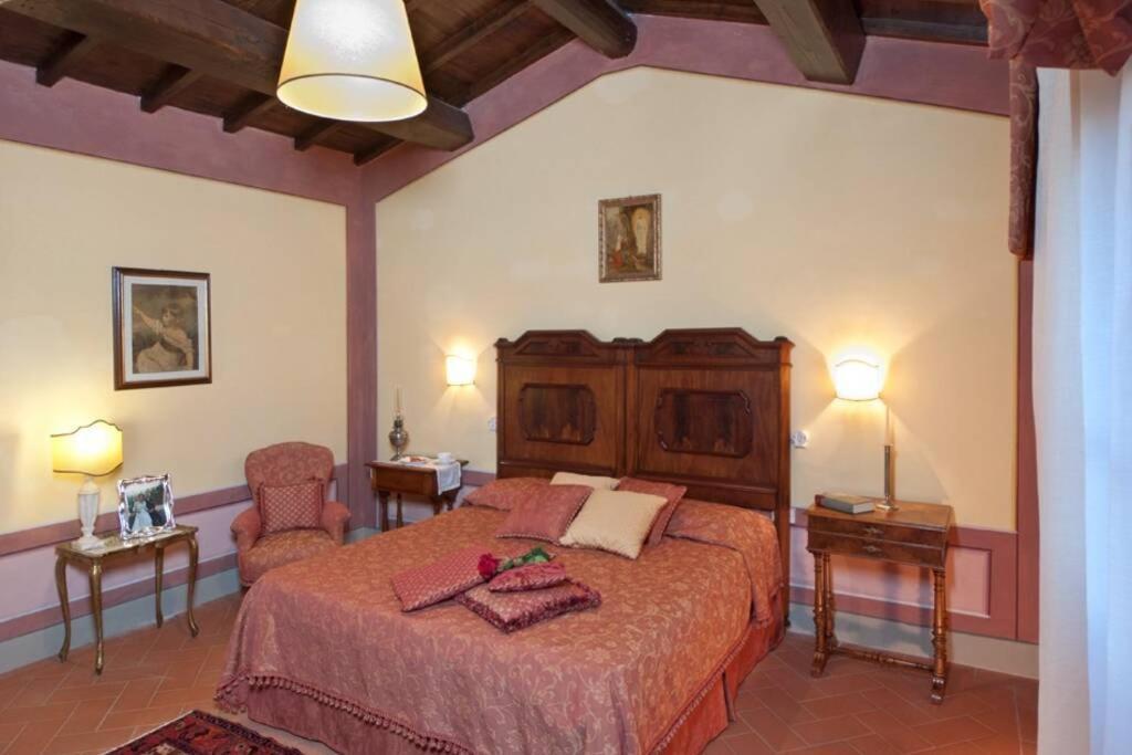 Villa Liz Tuscany, Private Pool, Hot Tub, Property Fenced, Pets Allowed Poppi Eksteriør billede