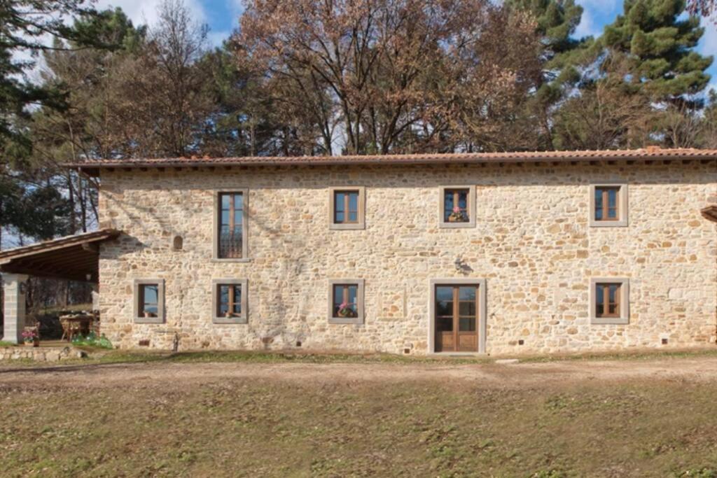 Villa Liz Tuscany, Private Pool, Hot Tub, Property Fenced, Pets Allowed Poppi Eksteriør billede